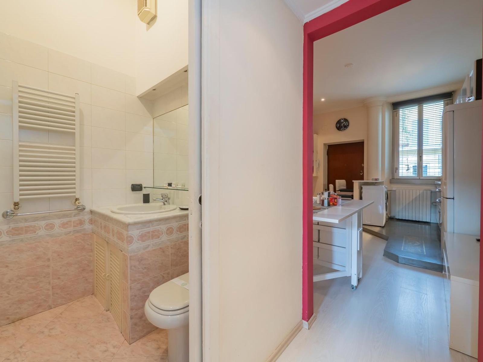 Xenia Apartments - Colorful Apartment In Fiera Area Milan Luaran gambar